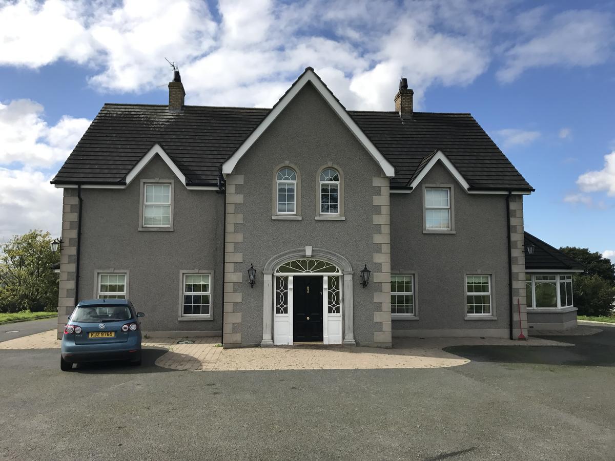 Kilcreeny Lodge Лисбърн Екстериор снимка